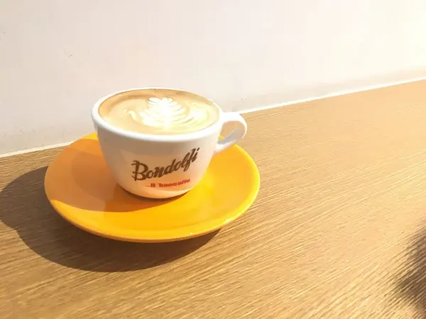 カフェラテ