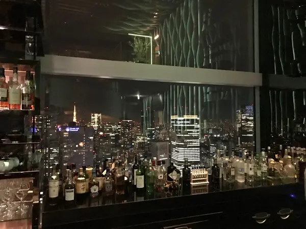 カウンターからの夜景
