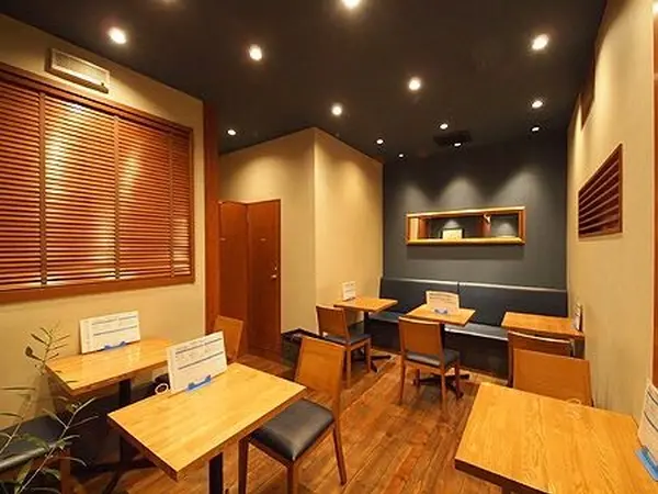店内！