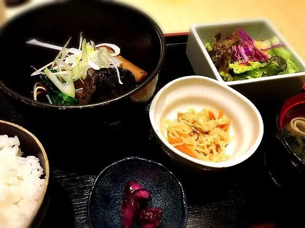 身体に良さそうな美味しい和食が堪能できます