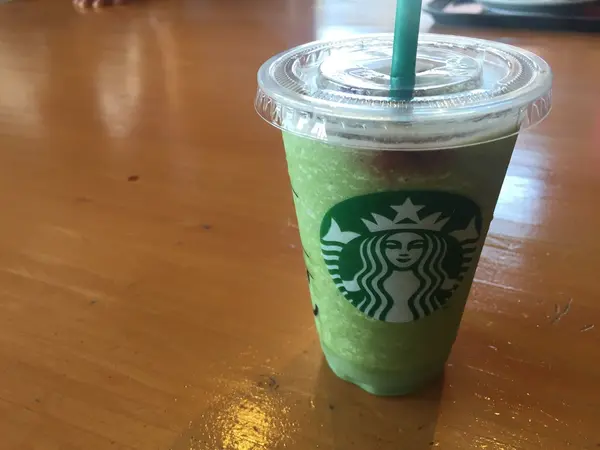 バッテリーチャージは一階で！