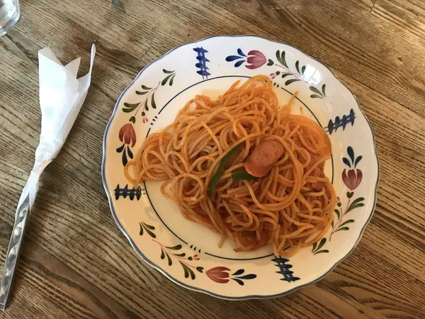 本当はカレーがオススメのお店です