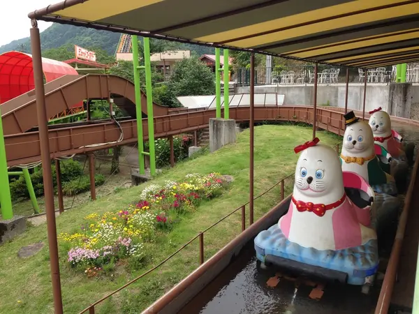 懐かしい乗り物にテンション上がっちゃう！