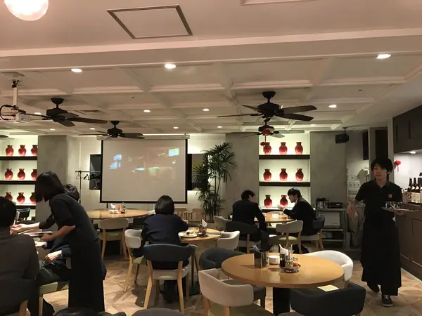 綺麗な店内
