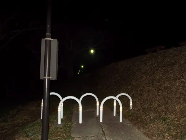 堤防へ
