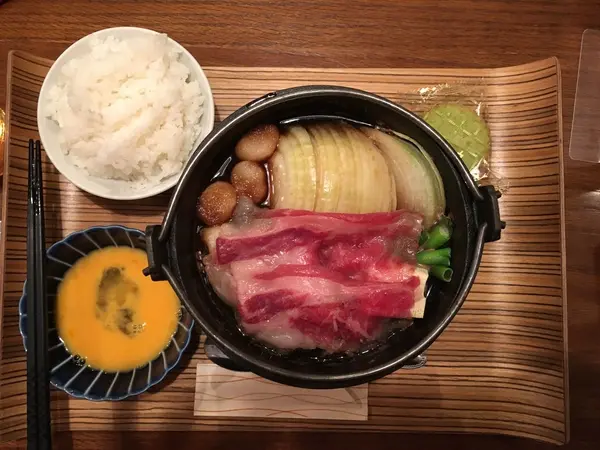 国産牛すき焼き定食