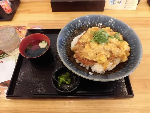 かつ丼の大関