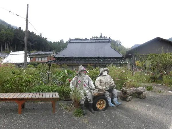 一休みしている、かかし