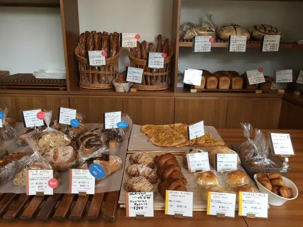 玄人好みな素材にこだわった高級パン