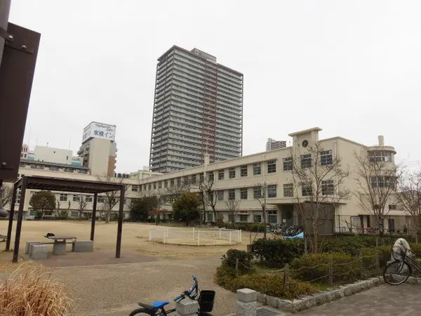 旧開明尋常小学校校舎