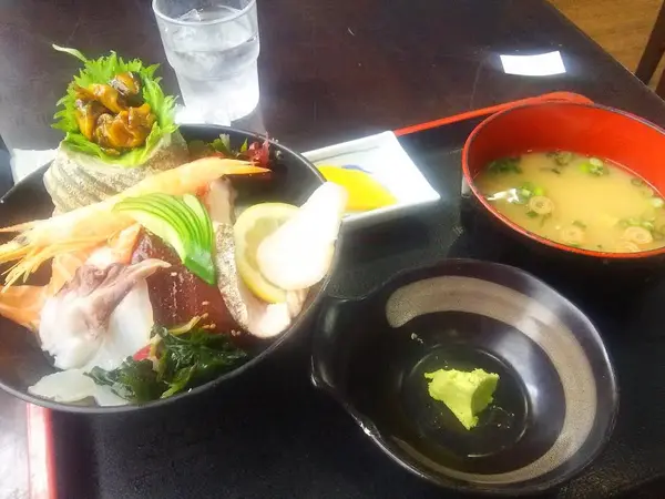 日生海鮮丼ド～ン！！