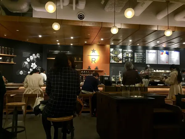 落ち着いた店内はついつい長居しちゃう