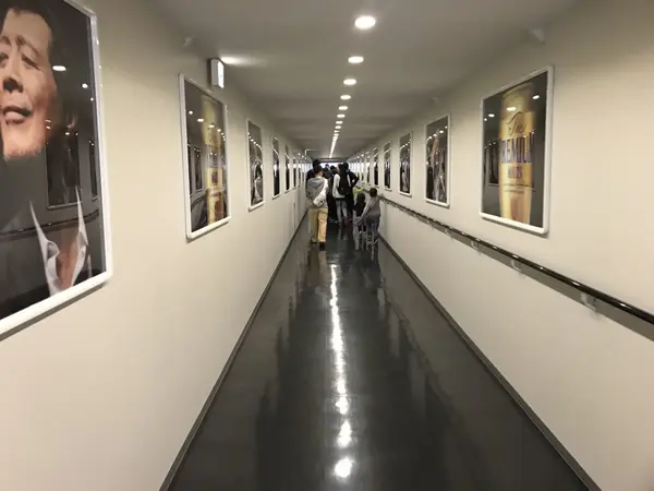 試飲会場までの通路