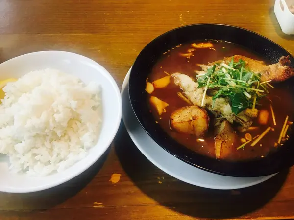 チキンといろいろキノコカレー🍄