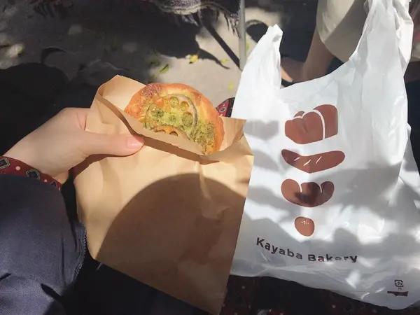 レンコンとバジルのフォカッチャ