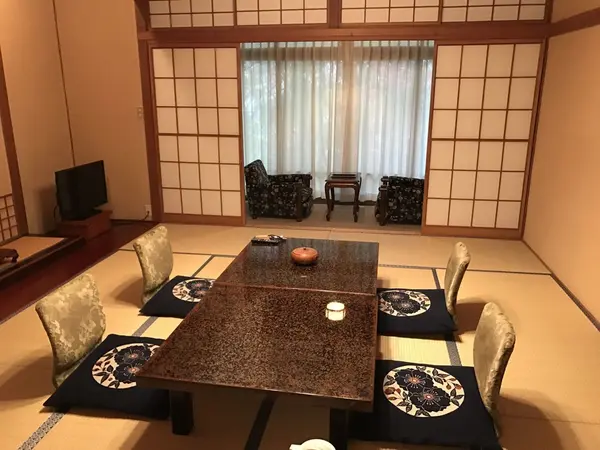 お部屋