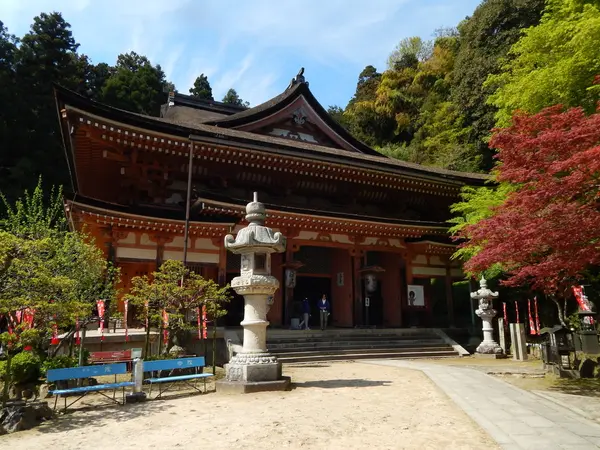 威風堂々な本堂
