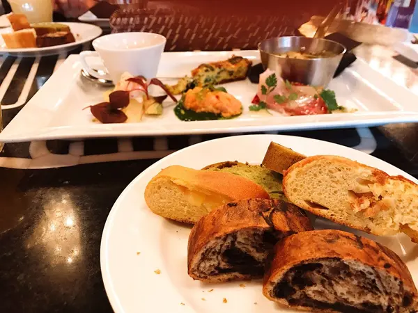 ひとくちサイズのパン食べ放題❤️