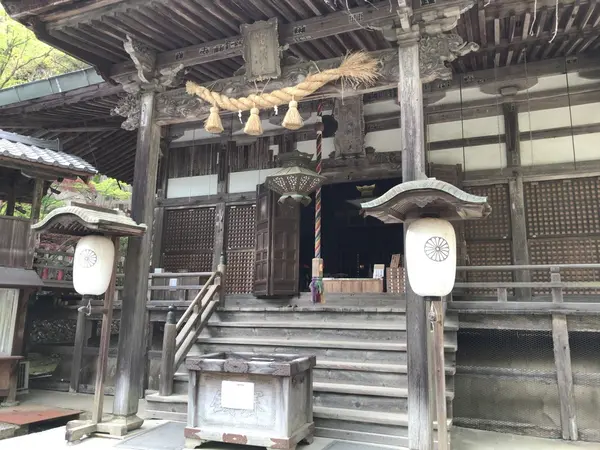 本堂