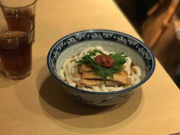 梅きつねぶっかけうどん
