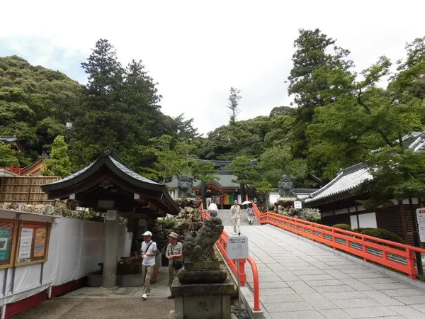 三宝荒神社