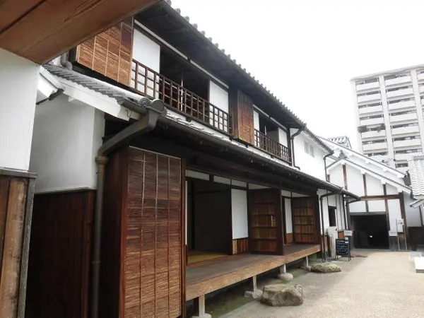伊丹市立伊丹郷町館