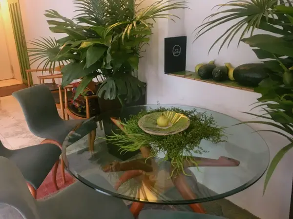 エントランス前