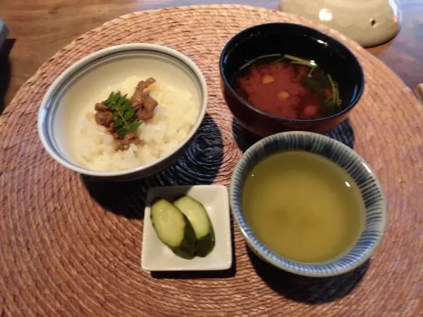 ご飯と一緒に