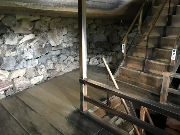 石垣から土台部