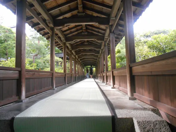 渡り廊下