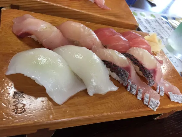 握り定食