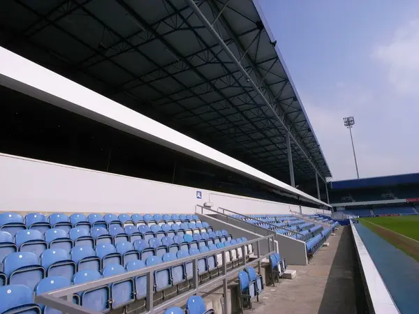 SOUTH AFRICA ROAD STAND