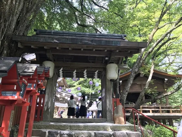 本宮の門