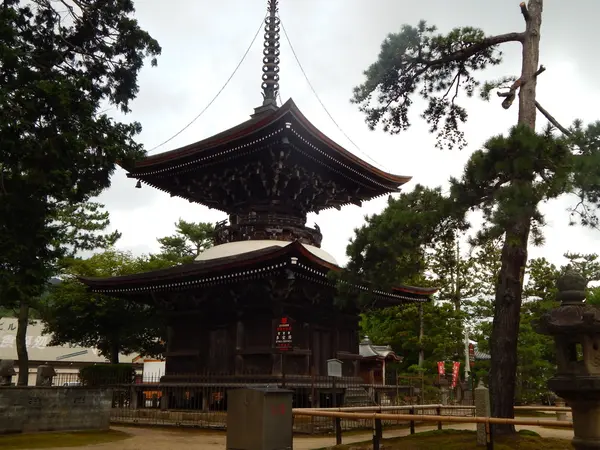 多宝塔