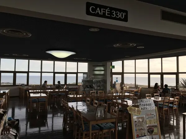 カフェ330