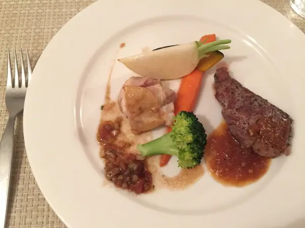 ラム肉と知床鶏