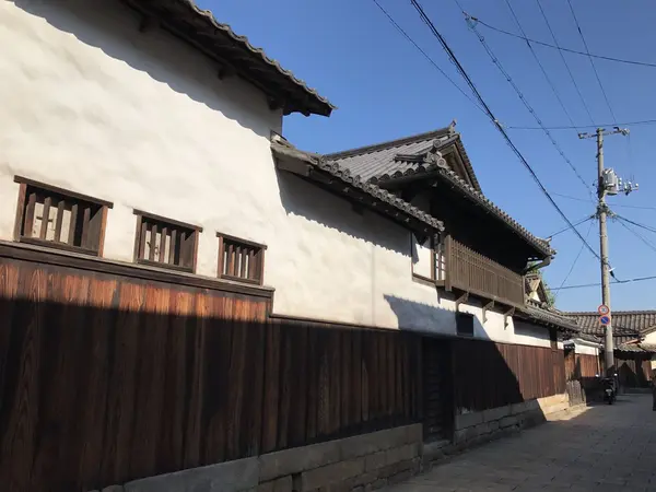 蔵屋敷