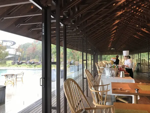 朝食