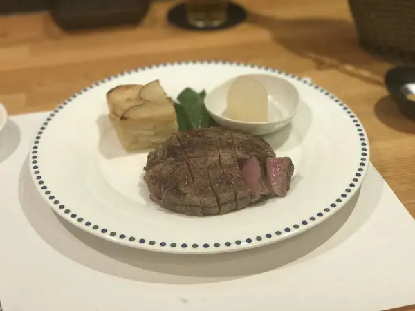 ヘレステーキ