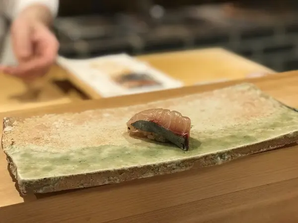 シマアジ