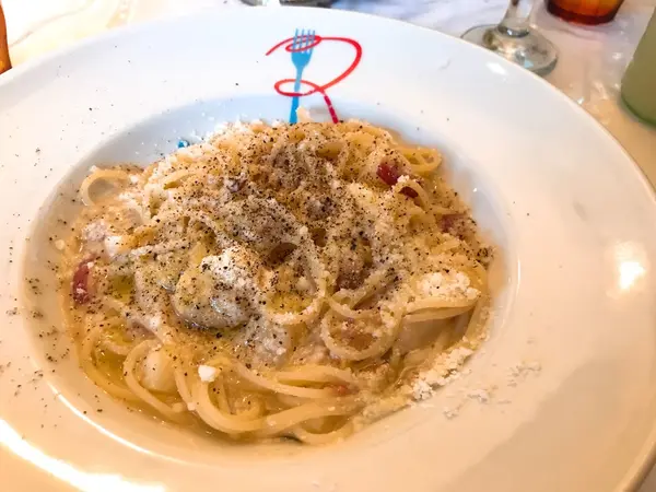 クリームソースパスタ
