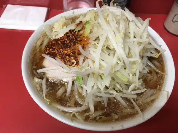 ヤサイ・ニンニク・ラー油