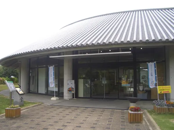 高田屋顕彰館・歴史文化資料館など