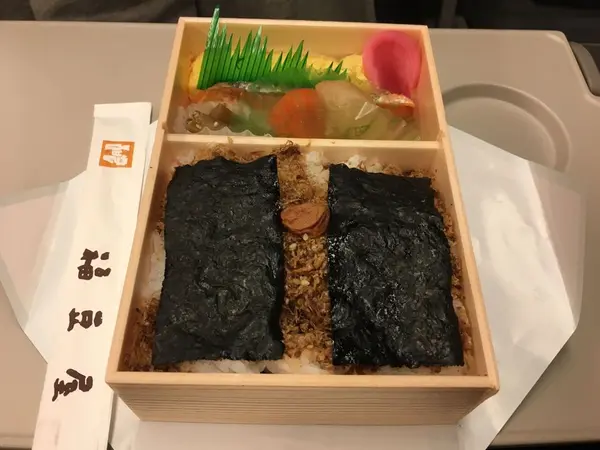 二段海苔弁