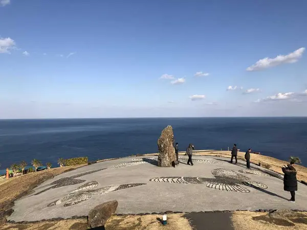 蝶の日時計