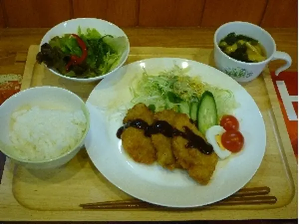 日替わりランチは1000円以内で楽しめる！