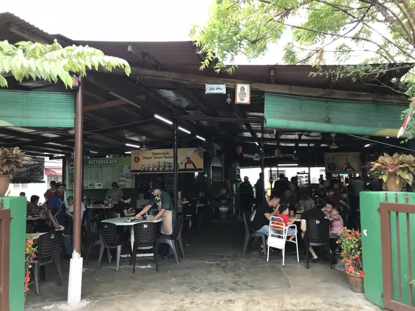 お店の外観