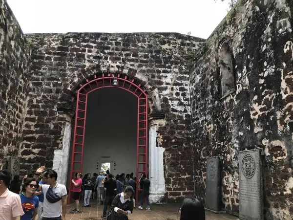 セントポール教会内１