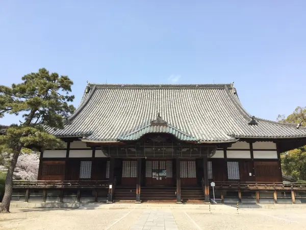 本堂