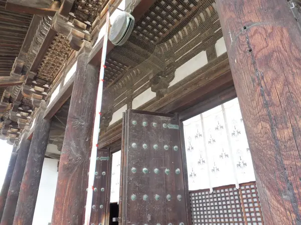 東金堂も国宝仏が…!